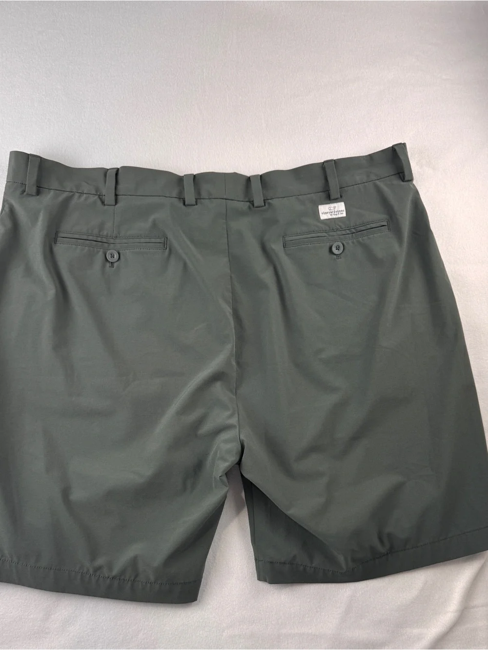 Vineyard Vines On-The-Go Performance Shorts Men's 42 Gray‎ Stretch Golf Casual